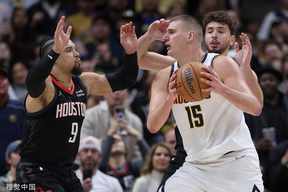 骁勇善战的 骁勇善战的