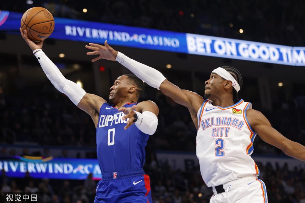 一个更加核 一个更加核